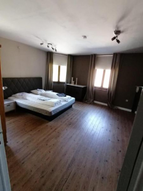 Hotels in Bilzen